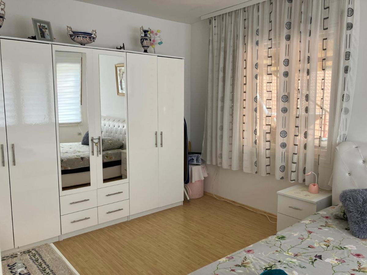 Apartamani Evelin Veliko Gradiste Ngoại thất bức ảnh